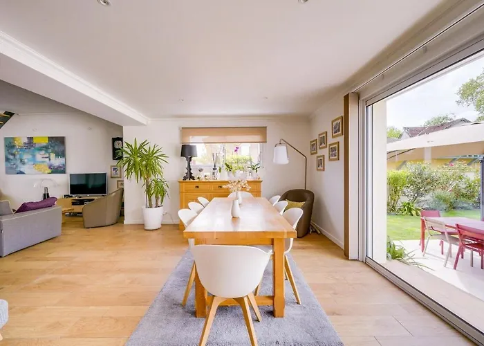 Villa Maison Familiale Climatisee Avec Piscine Bordeaux